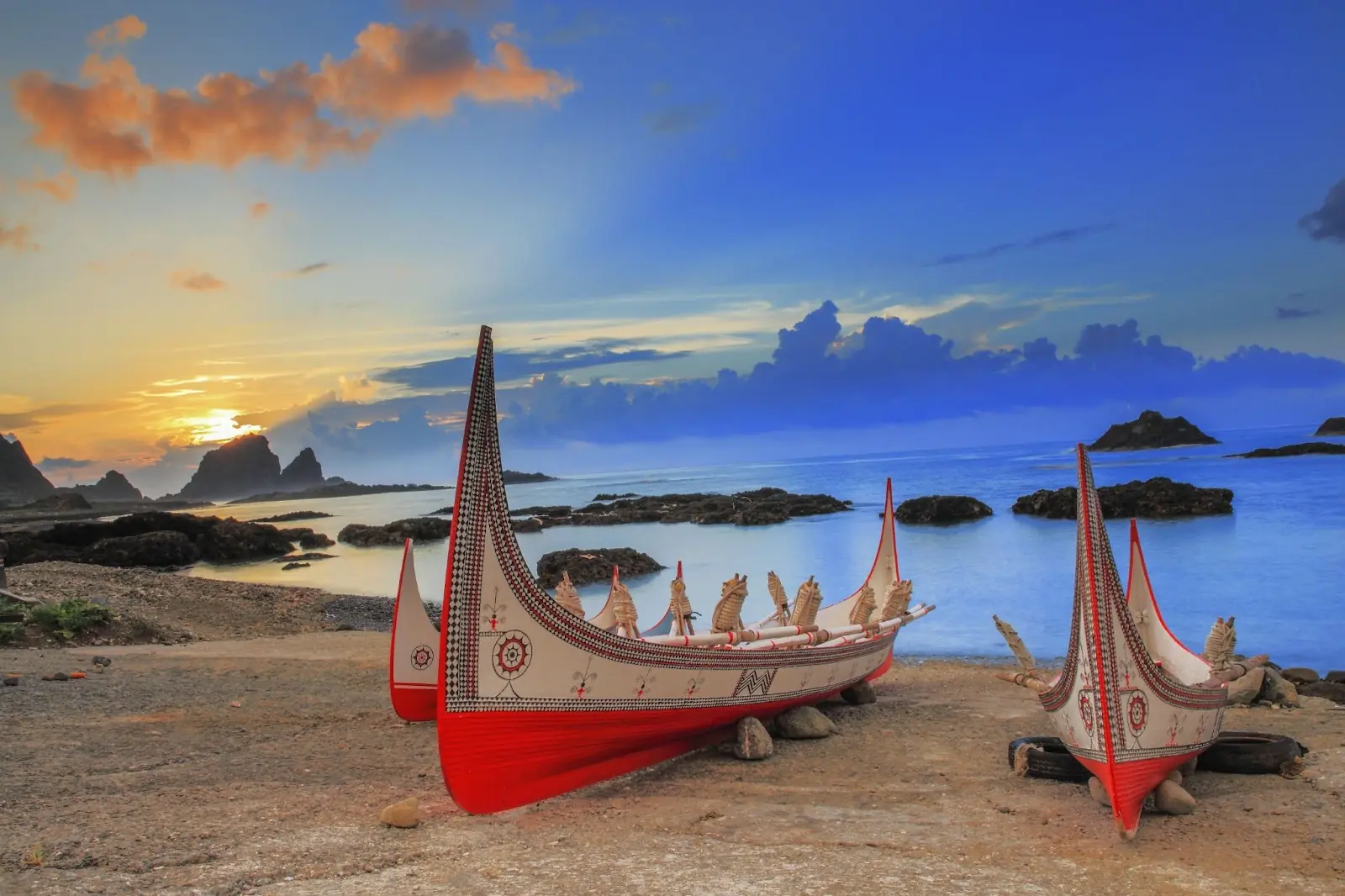 boats on Lanyu Island