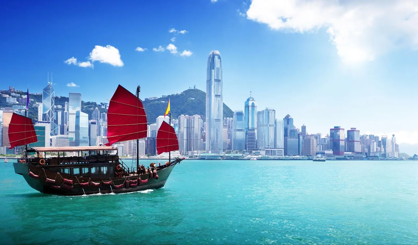 boat on the Hong Kong harbour